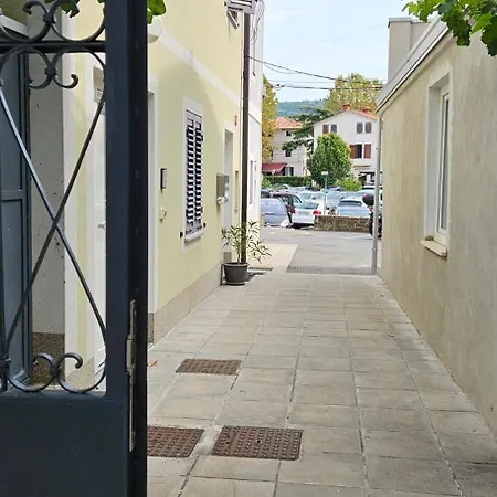 Apartma Laguna Gisela *