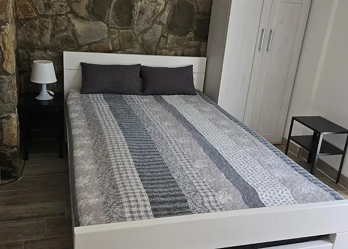 Laguna Gisela Daire *